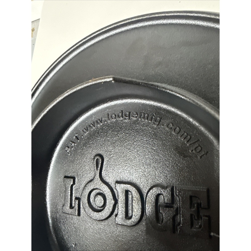 NEW Lodge Cast Iron 14 Inch Wok Skillet Model# 14CIA **Wok Only** See Pics NEW - Picture 12 of 14